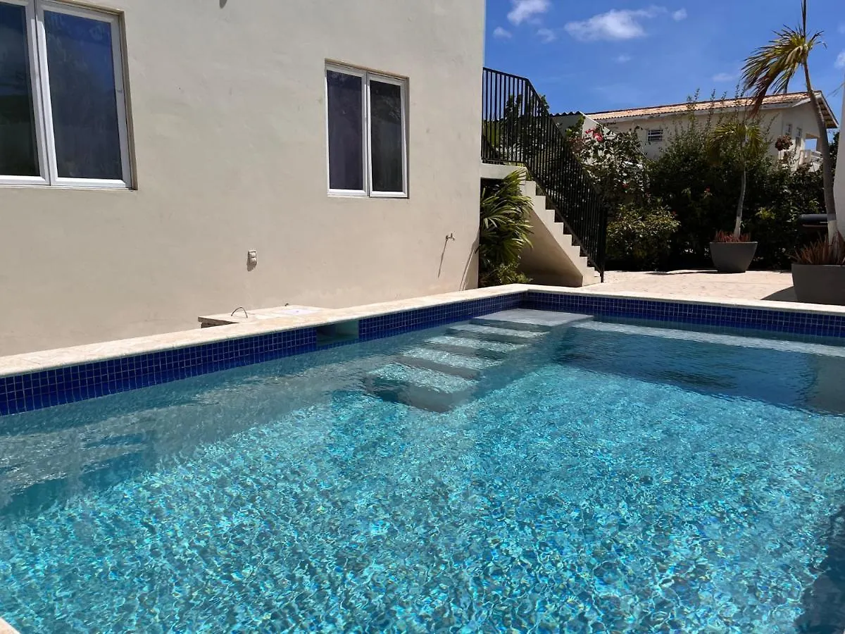 וילמסטאד Andira Apartments